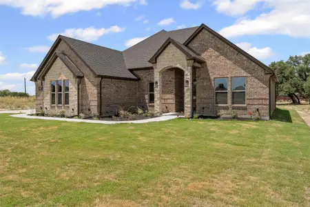 New construction Single-Family house 1049 Uplift Dr, Weatherford, TX 76087 - image