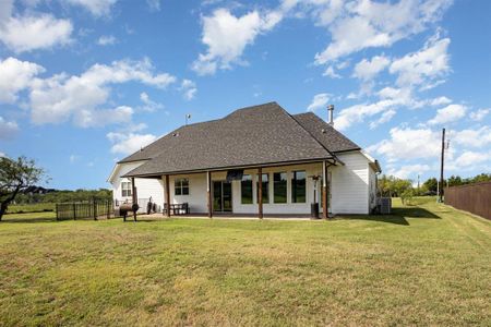 New construction Single-Family house 601 Gin Rd, Ennis, TX 75119 - image