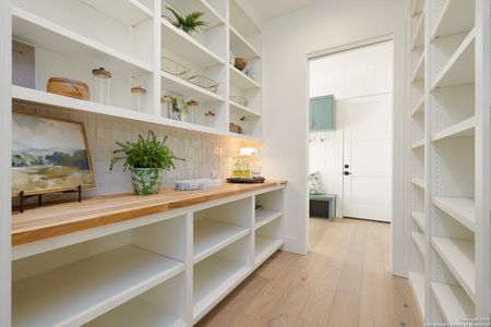 New construction Single-Family house 204 Easy Money, Boerne, TX 78006 - image 12