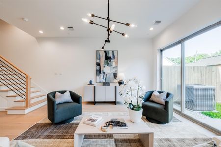 New construction Single-Family house 1634 Castle Ct, Houston, TX 77006 - image 12