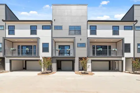 New construction Single-Family house 11942 S Hoa Sen Cir, Houston, TX 77072 - image