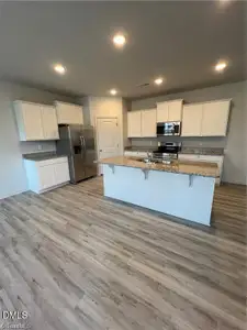 New construction Single-Family house 5909 Crossview Dr, Kernersville, NC 27284 - image 3