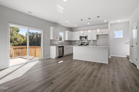 New construction Single-Family house 18 Atherton Cir, Angier, NC 27501 plan Russell - image 15