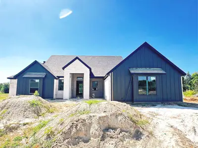 New construction Single-Family house 1102 Silver Sage Trl, Weatherford, TX 76085 - image