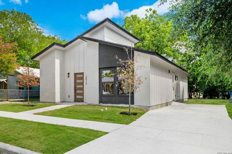 New construction Single-Family house 2015 Potosi, San Antonio, TX 78207 - image