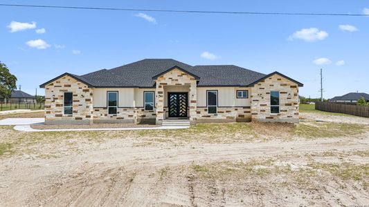 New construction Single-Family house 109 Summer Meadow Dr, La Vernia, TX 78121 - image