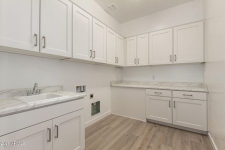 New construction Single-Family house 2642 E Virginia St, Mesa, AZ 85213 - image 10