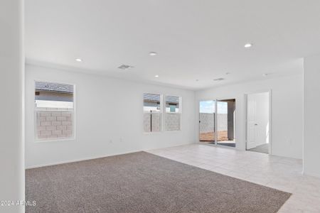 New construction Single-Family house 35474 N Breezy Ln, San Tan Valley, AZ 85140 Casey - photo 10 10