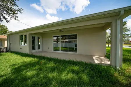 New construction Single-Family house 20007 Leonard Rd, Lutz, FL 33558 null- photo 28 28