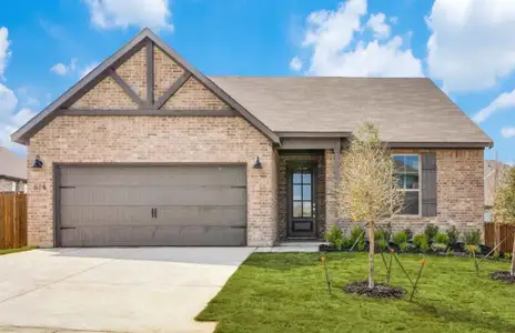 New construction Single-Family house 514 Hillcrest Cir, Justin, TX 76247 The Edwards- photo 0