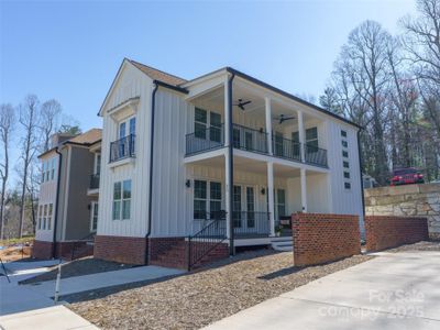 New construction Townhouse house 55 Skyvue Ct, Unit E, Saluda, NC 28773 - image