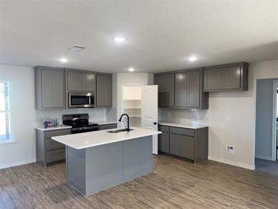 New construction Single-Family house 1004 Morgan Ct, Springtown, TX 76082 - image 3