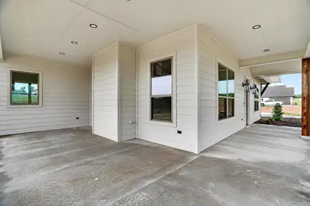 New construction Single-Family house 225 Kilkenny Rd, Poolville, TX 76487 - image 3