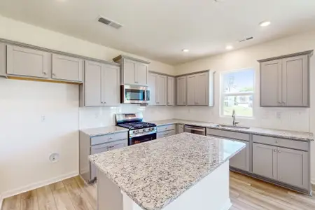 New construction Single-Family house 8609 Acadia Pkwy, Sherrills Ford, NC 28673 plan Bexley II - image 5