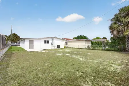 New construction Single-Family house 1225 W 32 St, Riviera Beach, FL 33404 - image