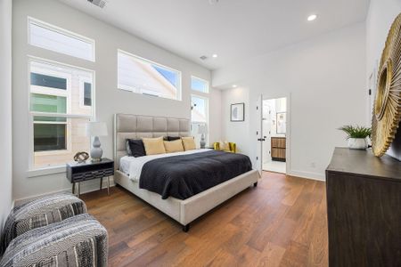 New construction Single-Family house 303 Marcella St, Unit J, Houston, TX 77091 - image