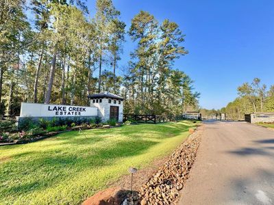 Beautiful Gated Entrance. Country Living with easy access to Houston and minutes to shopping, stores, restaurants with a very low tax rate.