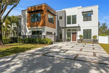 New construction Single-Family house 4305 W Zelar St, Tampa, FL 33629 - image