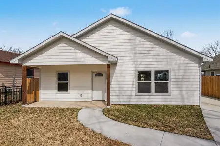 New construction Single-Family house 1317 E Tucker St, Fort Worth, TX 76104 - image