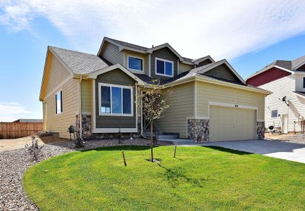 New construction Single-Family house Big Horn Parkway, Johnstown, CO 80534 - photo 0