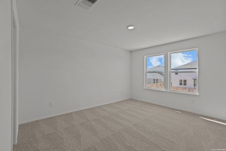 New construction Single-Family house 4072 Bermuda Ln, Seguin, TX 78155 plan Pierce - image 9