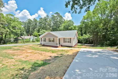 New construction Single-Family house 120 Homestead Ave, Kannapolis, NC 28081 - image
