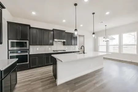 New construction Single-Family house 5611 Camp Creek Rd, Baytown, TX 77523 - image 14