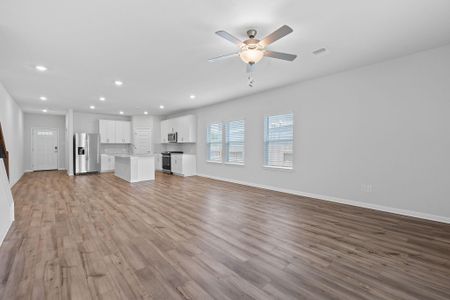New construction Single-Family house 103 Blyths Horn, Cedar Creek, TX 78612 The Pearl (452)- photo 10 10