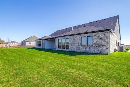 New construction Single-Family house 2240 Tutt Trl, Waxahachie, TX 75167 - image 3