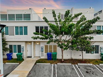 New construction Townhouse house 25814 Sw 144Th Ct, Homestead, FL 33032 - photo 0