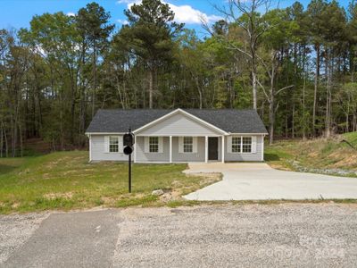 New construction Single-Family house 1020 Westminster Drive, Lancaster, SC 29720 - photo 0