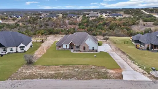 New construction Single-Family house 1066 Kingsley Ct, Weatherford, TX 76087 - image