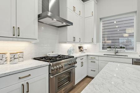 New construction Single-Family house 4032 Blossom St, Houston, TX 77007 - image 13