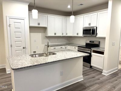 New construction Condo house 602 Weather Ridge Ln, Unit 21, Cary, NC 27513 plan 3 Bedroom - image 10