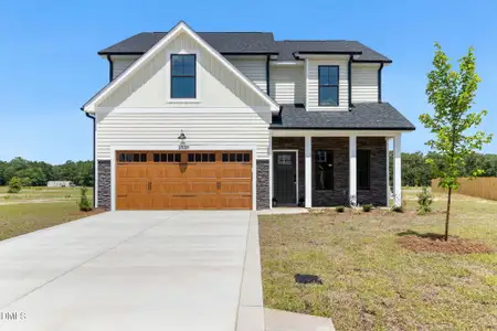 New construction Single-Family house 1538 Eastbay Dr, Fayetteville, NC 28312 - image