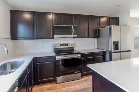 New construction Single-Family house 955 Trumpet Ln, Windsor, CO 80550 plan Magnolia - image 8