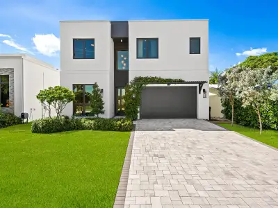 New construction Single-Family house 1317 Ne 17Th Ave, Fort Lauderdale, FL 33304 - image