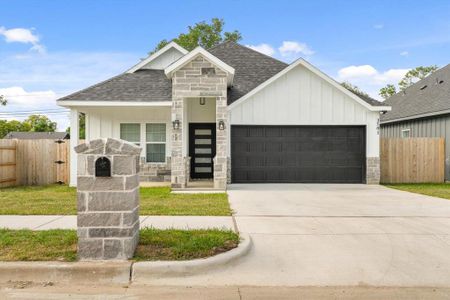 New construction Single-Family house 3501 Thannisch Ave, Fort Worth, TX 76105 null- photo 0