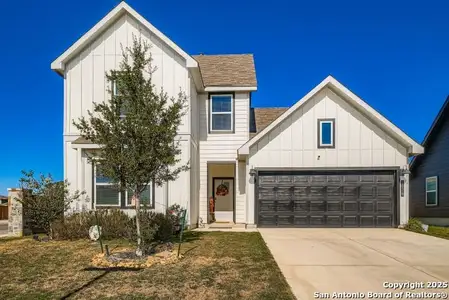 New construction Single-Family house 14319 Guadalupe Pass, San Antonio, TX 78253 plan The Midland - image