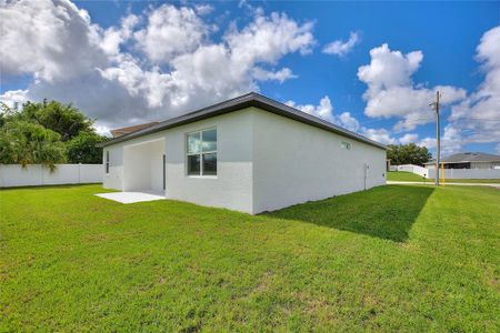 New construction Single-Family house 1877 Snapper Dr, Kissimmee, FL 34759 1670- photo 24 24