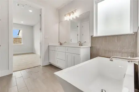 New construction Single-Family house 8516 Red Bottle Brush Rd, Lago Vista, TX 78645 - image