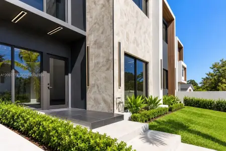 New construction Townhouse house 843 Sw 14Th Ct, Fort Lauderdale, FL 33315 - image
