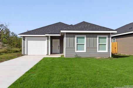 New construction Single-Family house 806 W Huntington St, Beeville, TX 78102 - image