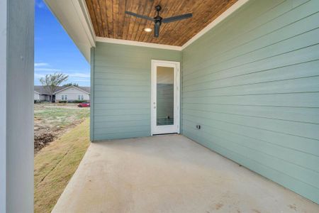 New construction Single-Family house 978 Abigail Wy, Midlothian, TX 76065 - image 4