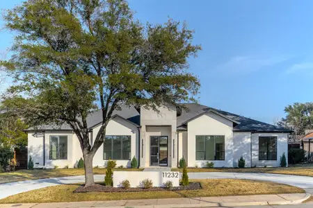New construction Single-Family house 11232 Hillcrest Rd, Dallas, TX 75230 - image