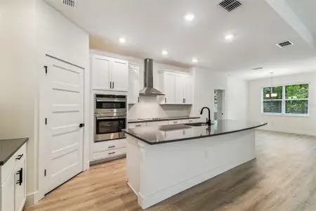 New construction Single-Family house 11303 Striped Bass Ct, New Port Richey, FL 34654 - image 4