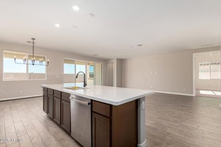 New construction Single-Family house 1271 E Ridgerock Lp, Casa Grande, AZ 85122 plan Lot 176 - Marigold - image 8