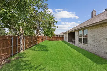 New construction Single-Family house 632 Mooney Dr, Saginaw, TX 76179 - image 3