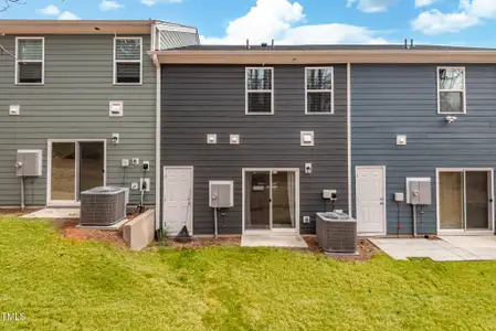 New construction Townhouse house 3028 Spline Cir, Raleigh, NC 27610 - image