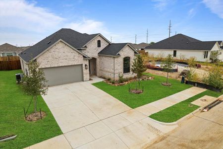 New construction Single-Family house 3912 Felicity Lane, Denton, TX 76207 - photo 1 1